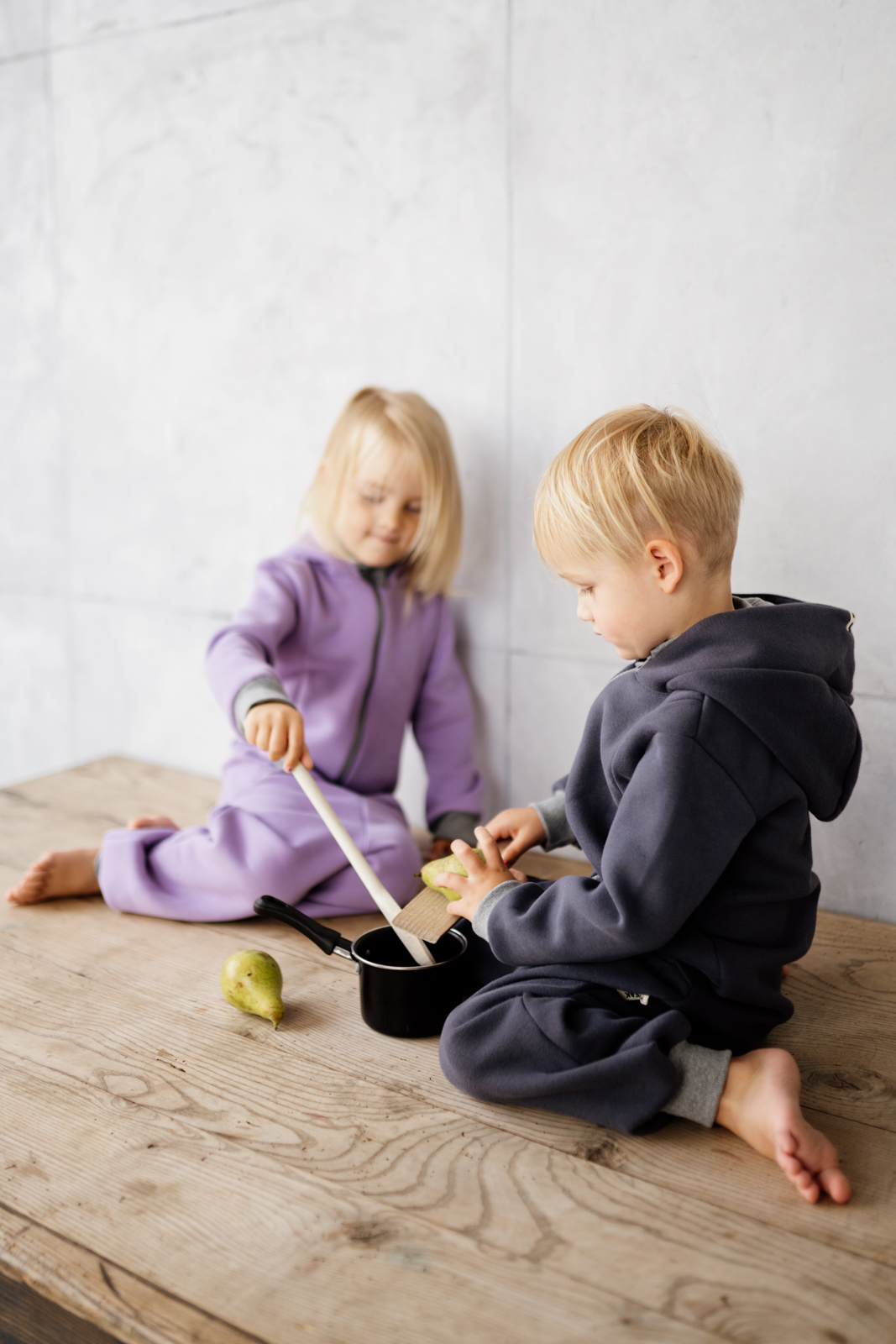 KIDS wholesuit Outlet  - 6