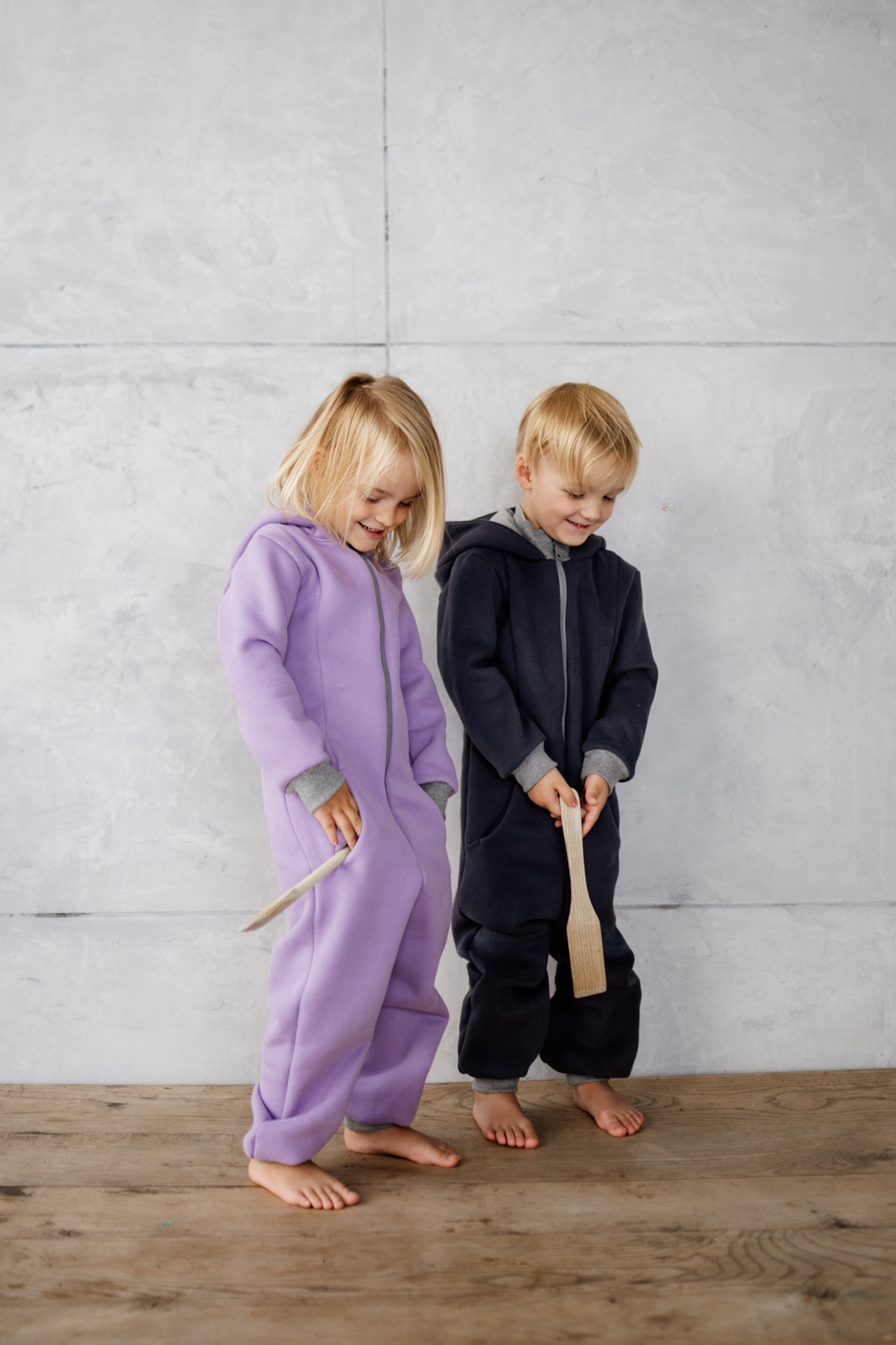 KIDS wholesuit Outlet  - 9