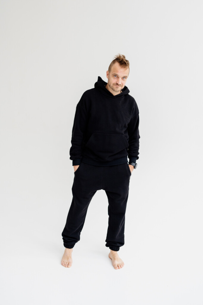 Hoodie with pocket, warm Džemperiai/švarkeliai  - 11