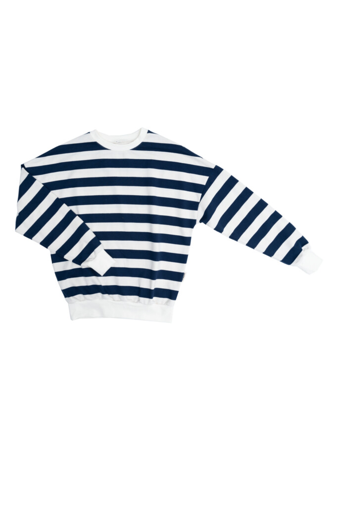 Oversized sweatshirt, thin material, unisex Džemperiai/švarkeliai  - 3