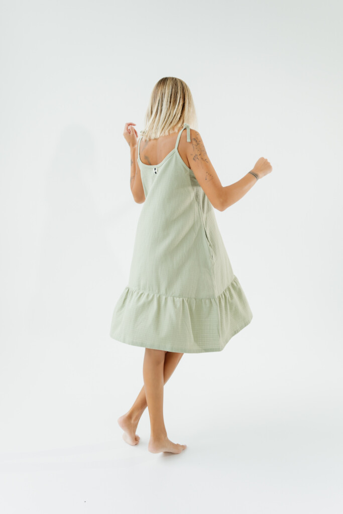 Dress with straps -20%  - 3