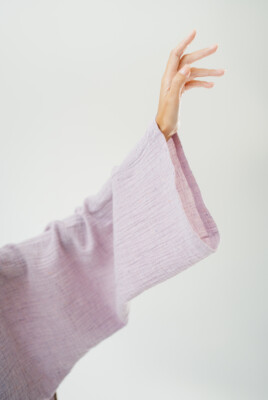 Short top with long sleeves Marškinėliai  - 3