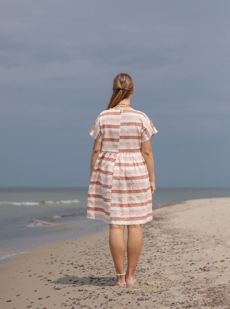 Laisva Suknelė Su Raukiniais IŠPARDAVIMAS  - 2