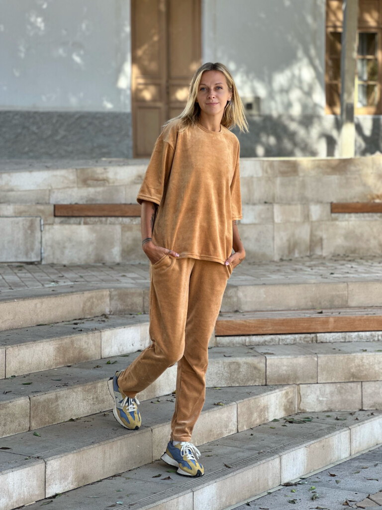 Slim velour pants IŠPARDAVIMAS  - 1