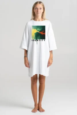 Trumpa suknelė „Identity” Drabužiai su spauda - 4 Trumpa suknelė „Identity” Drabužiai su spauda - 4