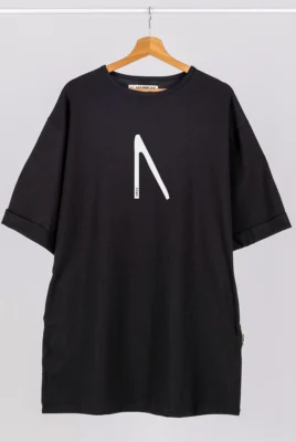 Trumpa suknelė Uruz ART.HAPPEAK - 3 Trumpa suknelė Uruz ART.HAPPEAK - 3