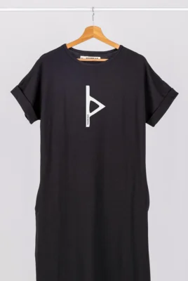 Ilga suknelė Thurisaz ART.HAPPEAK - 2 Ilga suknelė Thurisaz ART.HAPPEAK - 2