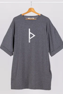 Trumpa suknelė Thurisaz ART.HAPPEAK - 3 Trumpa suknelė Thurisaz ART.HAPPEAK - 3