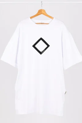 Trumpa suknelė Ingwaz ART.HAPPEAK - 2 Trumpa suknelė Ingwaz ART.HAPPEAK - 2