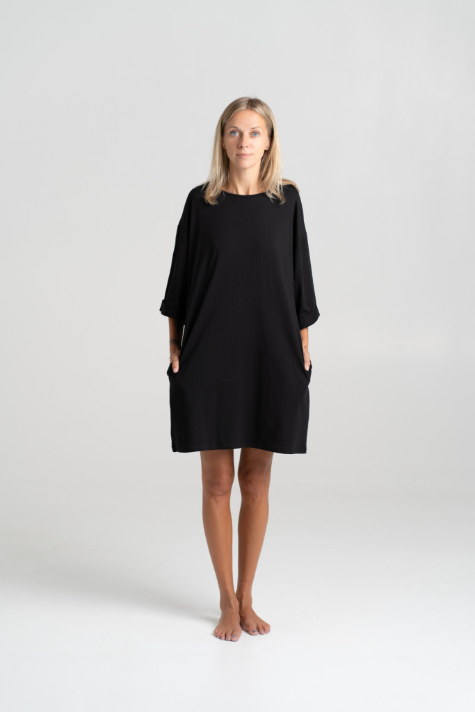 Trumpa suknelė „Life happens” ART.HAPPEAK - 3 Trumpa suknelė „Life happens” ART.HAPPEAK - 3