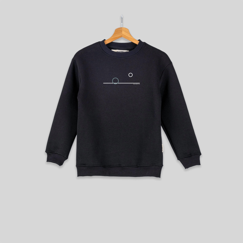 Balance 02 – Laisvas vaikiškas džemperis Džemperiai vaikams - 1 Balance 02 – Laisvas vaikiškas džemperis Džemperiai vaikams - 1