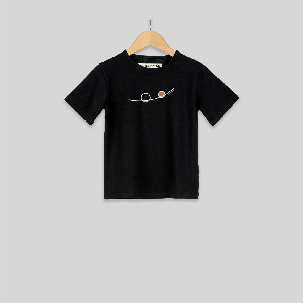 Balance 08 – minimalist kids’ T-shirt ART.HAPPEAK - 4 Balance 08 – minimalist kids’ T-shirt ART.HAPPEAK - 4